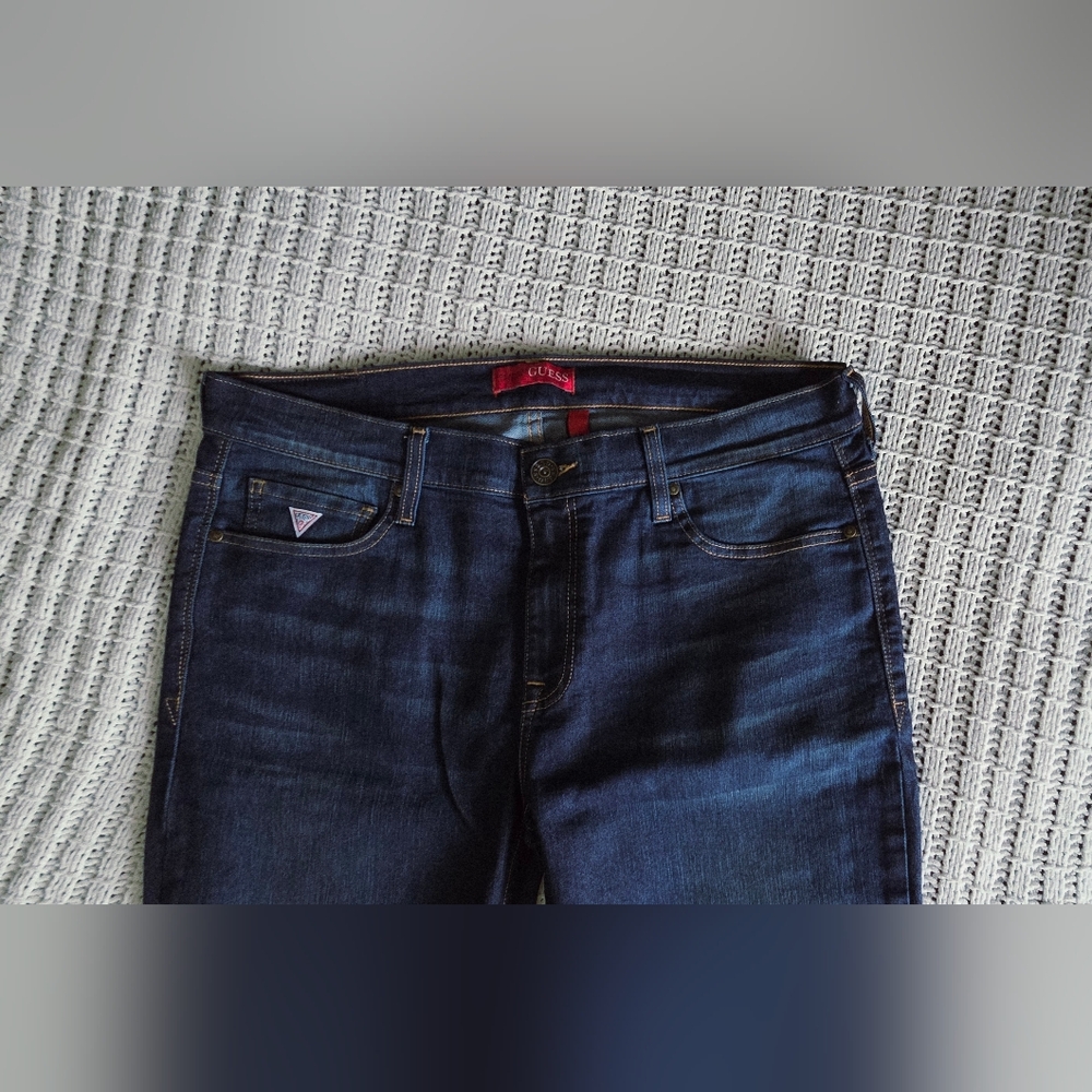 Guess Jeans Men's 38x32 - Picture 5 of 7
